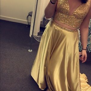 Prom dress